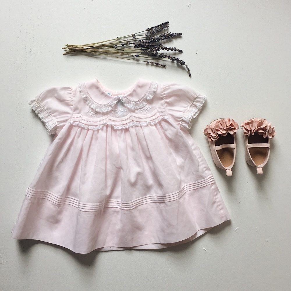 Feltman Brothers Scalloped Lace Dress in Pale Pink
